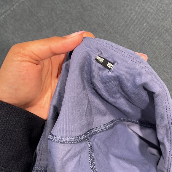VS Purple Capri Athletic Leggings - Picture 5 of 5